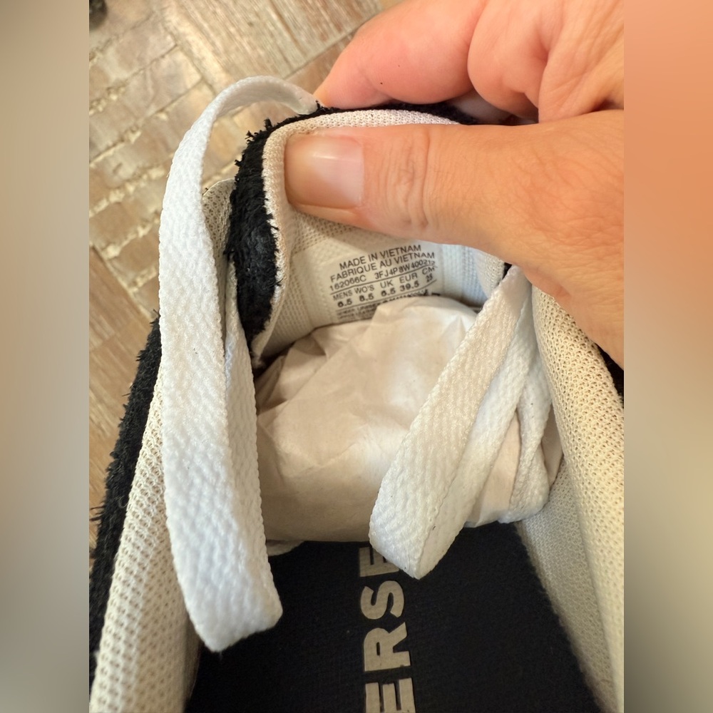 Converse Black and White One Star Low Top Sneakers - Picture 7 of 7